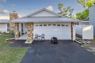 5520 Fulmar Dr, Tampa, FL 33625