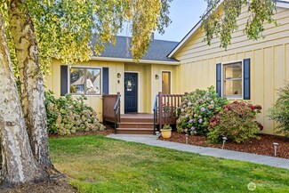 202 Koeppe Dr, Sequim, WA 98382