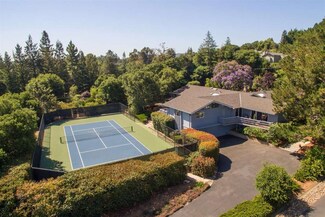 748 Mora Dr, Los Altos, CA 94024