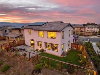 7101 Hakkan Dr, Gilroy, CA 95020