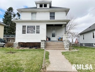 1650 W Pleasant St, Davenport, IA 52804