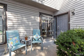 1707 Thorny Briar Dr Unit 149, Saint Louis, MO 63146