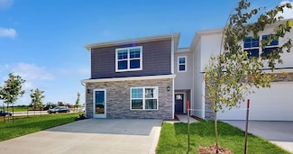 3685 Jasmine Ln, Waukee, IA 50263