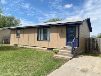 207 Barber Ave, Holcomb, KS 67851