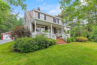 526 E Main St, Yarmouth, ME 04096