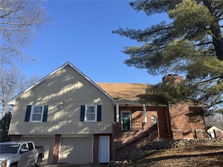 1008 SW 17th St, Blue Springs, MO 64015