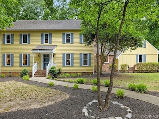 2310 Oakengate Ln, Midlothian, VA 23113