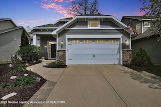 5879 Chartres Way Unit 61, East Lansing, MI 48823