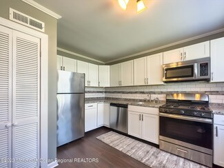 124 Belshaw Ave, Eatontown, NJ 07724