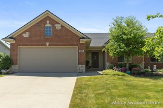 280 Aleigha Ct NW, Grand Rapids, MI 49534