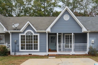 25 Cottage Cir, Pelham, AL 35124