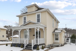 1096 Church St, Logan, OH 43138