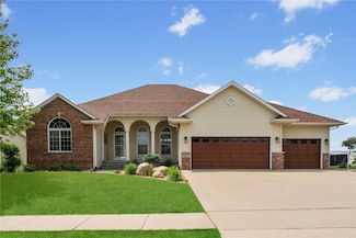 4315 Snowgoose Dr, Marion, IA 52302