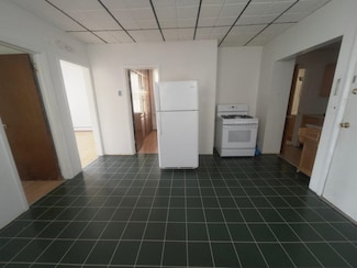 17 E 48th St Unit 2B, Bayonne, NJ 07002