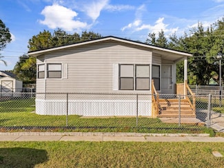 5685 Abercorn Dr, Orlando, FL 32812