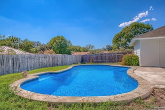 4602 Stoney View St, San Antonio, TX 78217