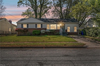 6419 Grimes Ave, Norfolk, VA 23518