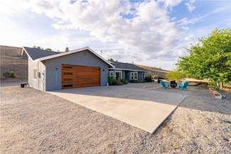 2750 Lazy Hill Rd, San Miguel, CA 93451