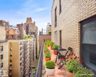 433 E 51st St Unit 11E, New York, NY 10022