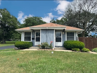 935 Dekalb Ave, Sycamore, IL 60178