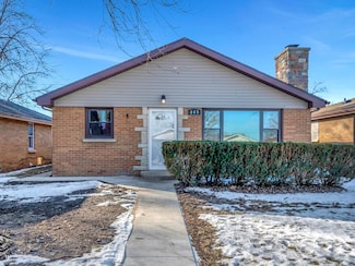 247 N Douglas Ave, Bradley, IL 60915
