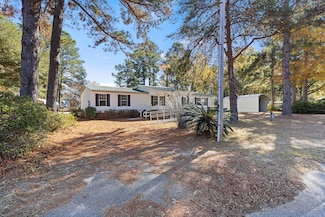 1157 Brantley Ave, Summerton, SC 29148