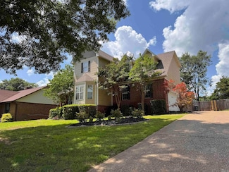 106 Red Oak Ln, Searcy, AR 72143