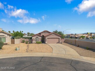 7659 N Hemingway Place, Tucson, AZ 85743
