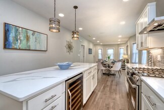 82 Raymond Ave Unit 1, Somerville, MA 02144
