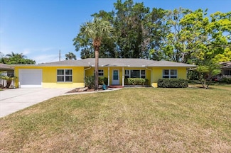 337 Somerset Ave, Sarasota, FL 34243