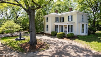 12005 Hunting Crest Dr, Prospect, KY 40059