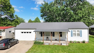 1104 Florence Dr, Fairfield, IL 62837