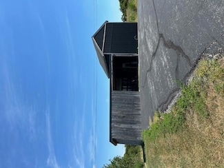 8004 Hilterbrand Ln, Maysville, KY 41056