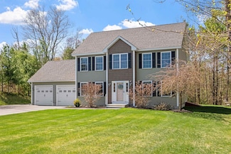 4 Merrill Dr, Chichester, NH 03258