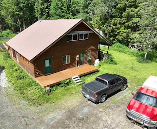 1251 & 1263 Riverview Dr, Haines, AK 99827