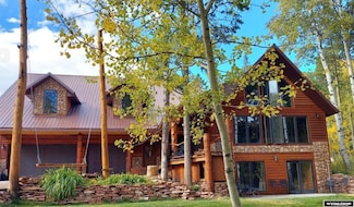 10096 S Cantrell Rd, Casper, WY 82601