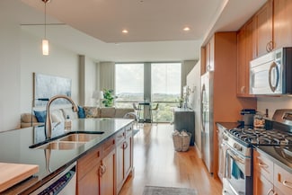 900 20th Ave S Unit 1606, Nashville, TN 37212
