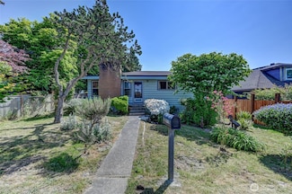 9216 36th Ave SW, Seattle, WA 98126