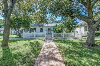 918 S Elm Ave, Sanford, FL 32771