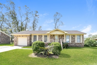 385 Oxford Rd, Ladson, SC 29456
