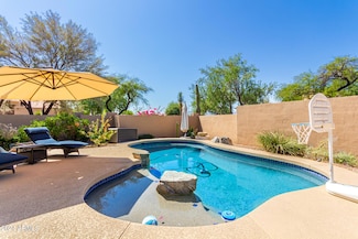 16658 S 16th St, Phoenix, AZ 85048