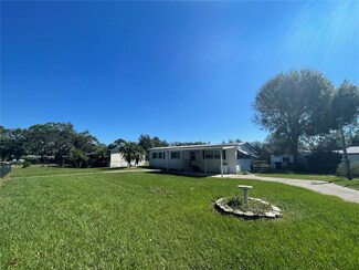 2310 Winding Ln, Haines City, FL 33844