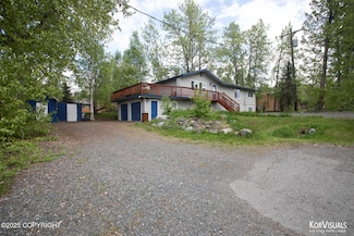 11213 Upper Sunny Cir, Eagle River, AK 99577