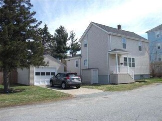 34 Ryan St, Fall River, MA 02721