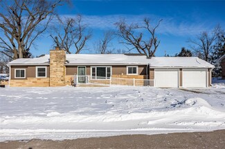 3108 Ridgemore Dr SE, Cedar Rapids, IA 52403
