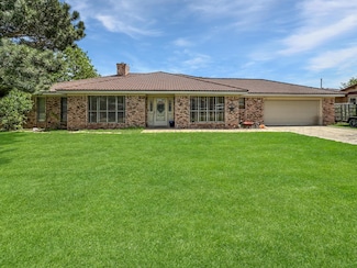 307 Pinehurst St, Borger, TX 79007