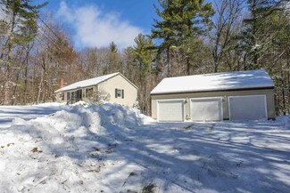 6 Crystal Hill Cir, Atkinson, NH 03811