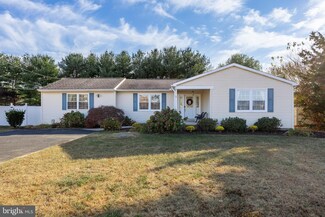 34 Viereck Rd, Swedesboro, NJ 08085