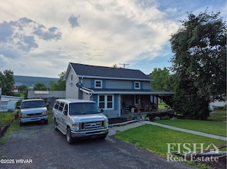 118 Smullton Rd, Rebersburg, PA 16872