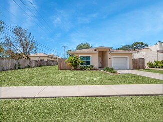 110 1st St, Jupiter, FL 33458